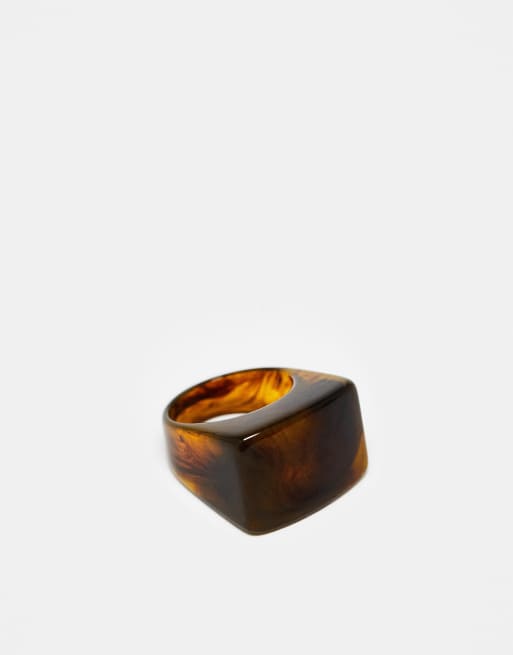 Liars and Lovers – Brun fyrkantig ring i harts