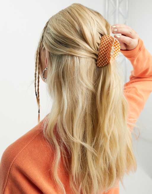 Liars and Lovers checkerboard claw clip in orange 