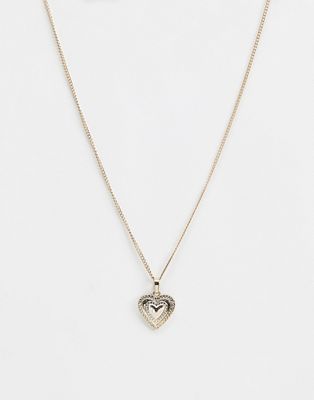 Liars & Lovers – Guldfärgat halsband med hjärtsmycke