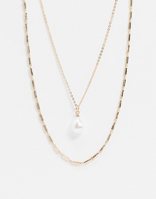Liars & Lovers multirow necklace with faux pearl pendant in gold