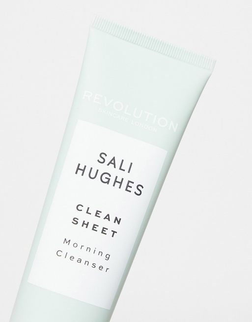 Limpiador de mañana Clean Sheet de 100 ml de Revolution x Sali Hughes, 3 de 4
