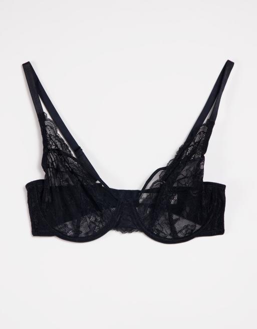 Non-padded underwired lace bra