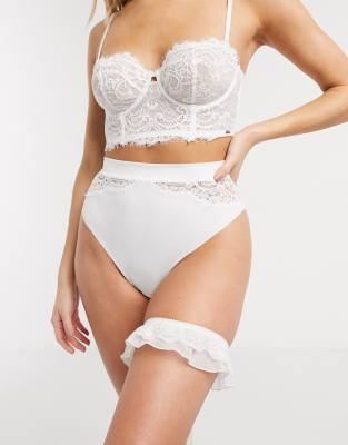 white lace longline bra