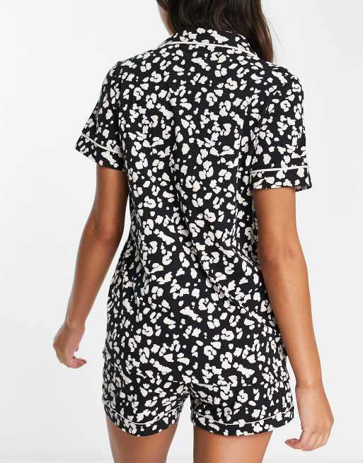 Lindex Exclusive cotton leopard print short sleeve revere pajama top in black - BLACK, 2 of 4