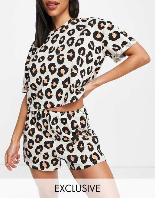 Lindex Exclusive Jenna cotton leopard print t-shirt and shorts set in natural - MULTI