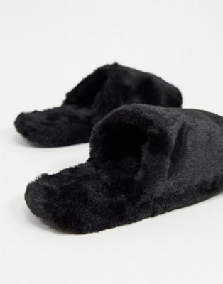 slip on black slippers