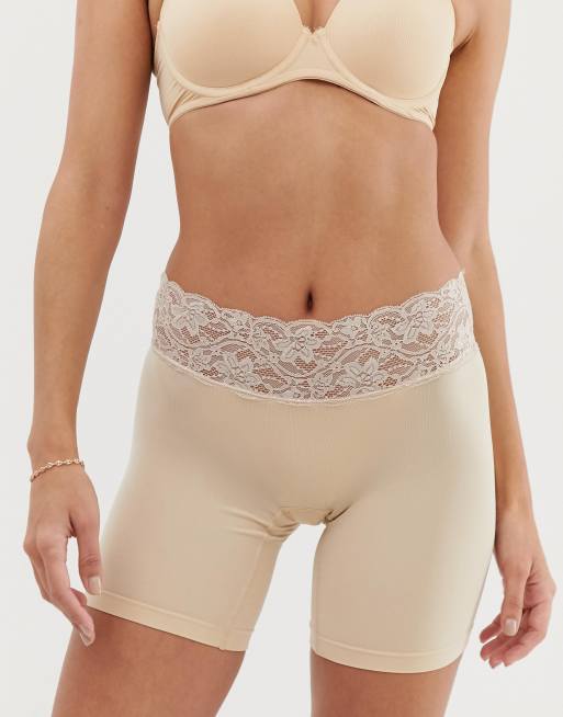 Lindex lace trim short in beige