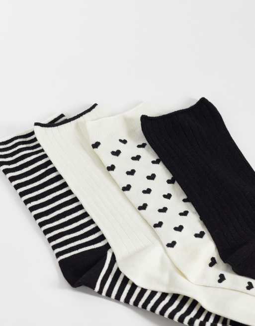 Lindex - Pack de 4 pares de calcetines monocromáticos con estampado de rayas y corazones, 3 de 3