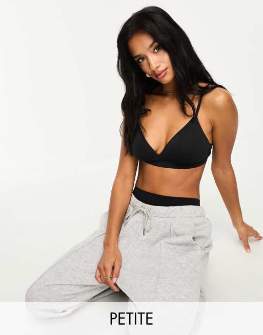 Boohoo Plus Rib Seamless Triangle Bra in Black