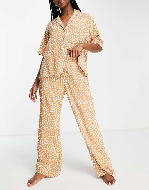 Lindex - Pigiama beige a pois con top con rever e pantaloni a fondo ampio