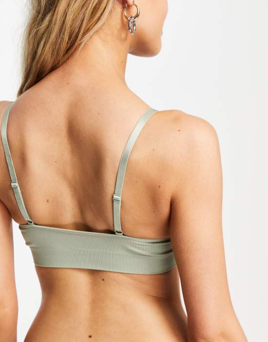 https://images.asos-media.com/products/lindex-seamless-rib-push-up-bralette-in-light-dusty-green/201483949-2?$n_550w$&wid=550&fit=constrain
