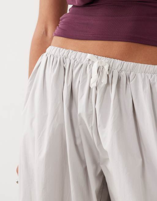 Lioness – Aura – Ballonhose aus reiner Baumwolle in Aschgrau mit weitem Bein und Bindegürtel, 3 von 5