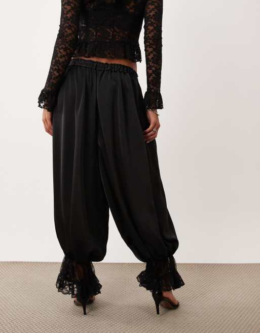 Lioness Ballonhose mit Spitzensaum, Co-ord in Schwarz, 3 von 5