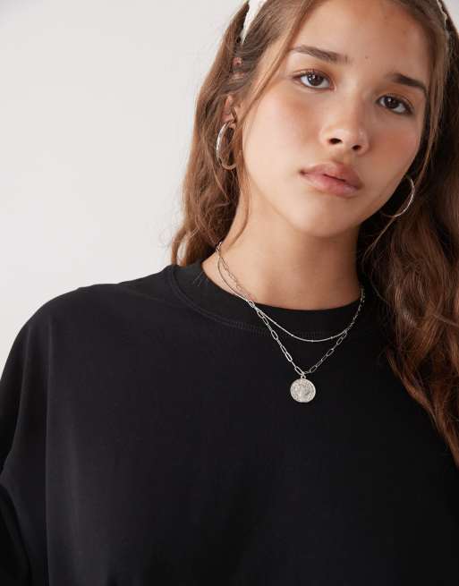Lioness – Bloom – Langärmliges, kastiges Baumwoll-T-Shirt in Schwarz mit Rundhalsausschnitt, 3 von 4