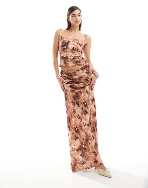 Lioness - Coordinato color cioccolato a fiori con top a corsetto e gonna lunga - view 1