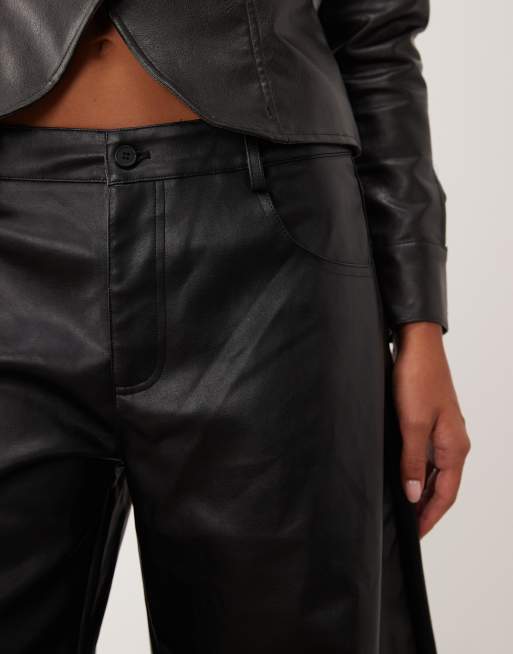 Lioness Cropped Barrel-Leg-Hose in Schwarz aus Kunstleder im Set, 5 von 5