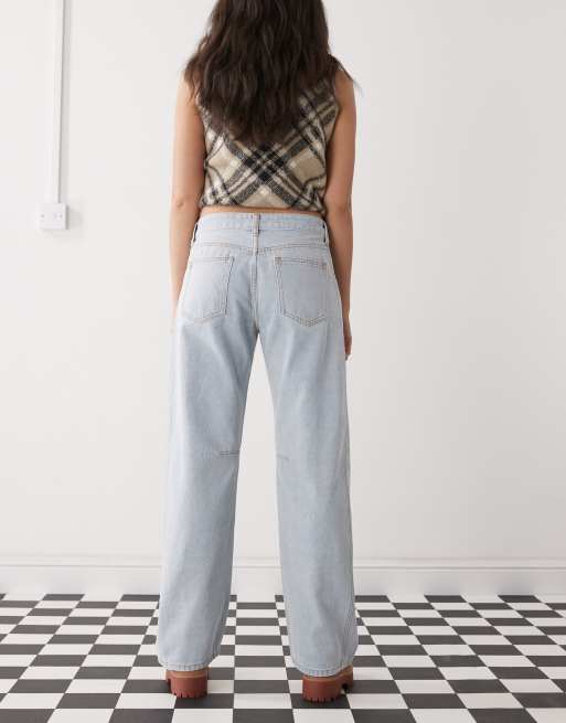 Lioness denim lowrise barrel leg side seam detail jeans in light blue wash, 2 of 5