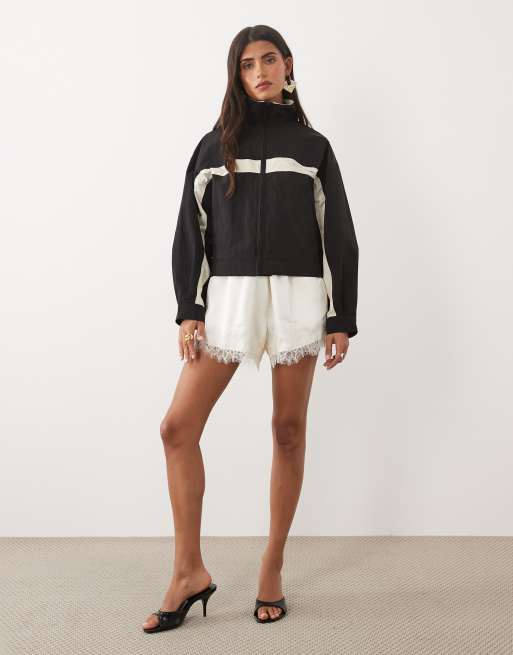 Lioness Essential funnel neck windbreaker jacket in black, 3 of 4