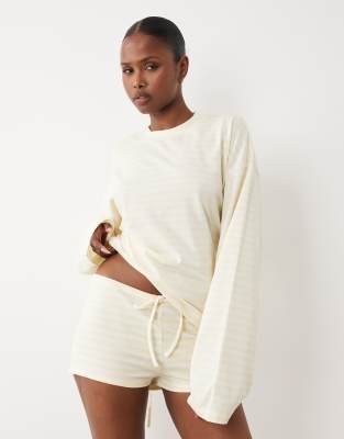 Lioness Exclusive Bloom Cotton Blend Shorts In Yellow