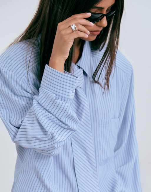 Lioness exclusive Chelsea cotton blend oversized shoulder pad detail shirt with tie in blue stripe, 2 of 4