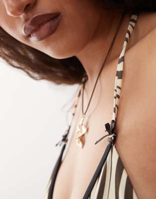 Lioness Gisele Bow Detail Contrast Trim Halterneck Bikini Top