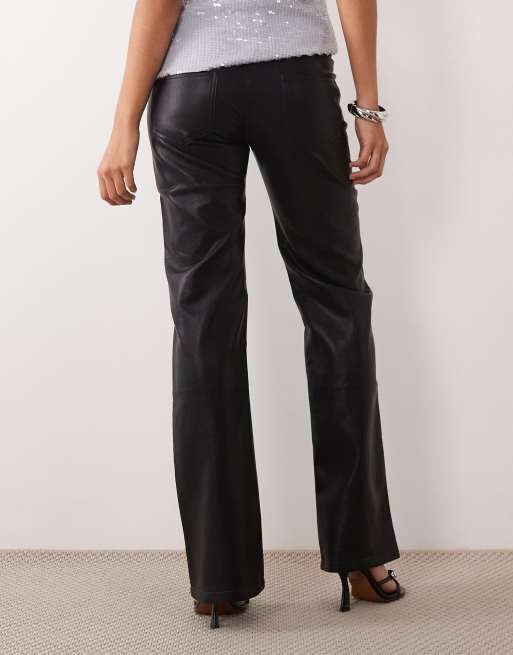 Lioness Heartbreaker pantalon taille basse à jambe droite en vinyle noir, 3 de 5