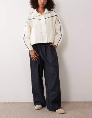 Lioness Hills Straight Leg Trouser In Black