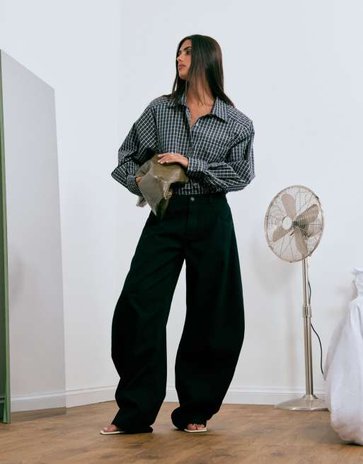 Lioness Horseshoe barrel leg jeans in black, 5 of 5