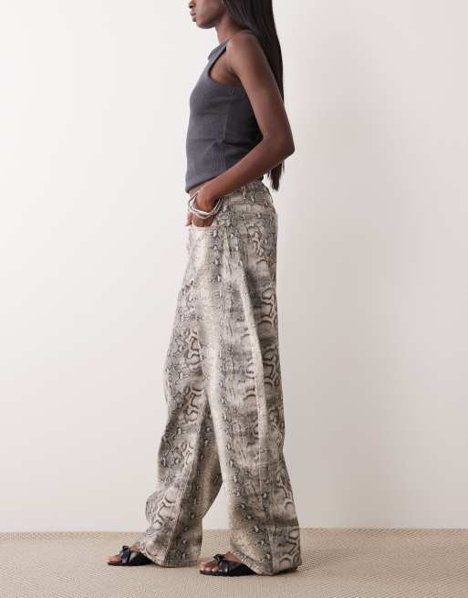 Lioness Horseshoe barrel leg jeans in snake print, 3 of 5