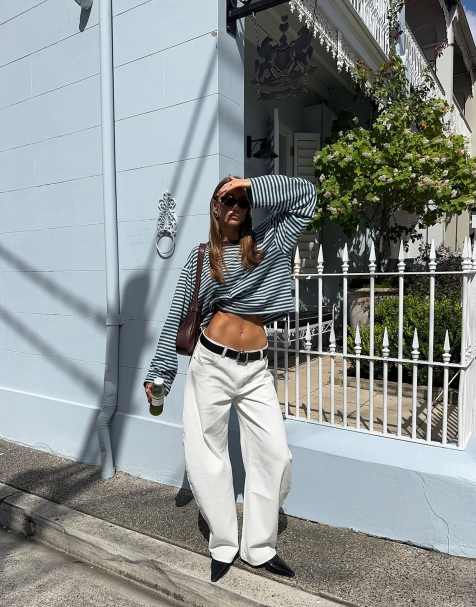 Lioness Horseshoe contrast stitch barrel leg jeans in white
