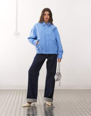 Lioness - Kenny - Oversize-Bomberjacke in Himmelblau aus Canvas mit Kragendetail