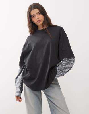 Lioness - Langärmliges 2-in-1-Hemd in Anthrazit gestreift mit T-Shirt-Overlay mit Oversize-Schnitt-Marineblau