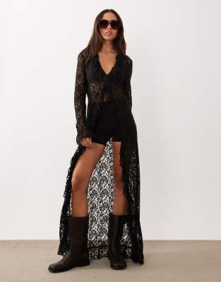 Sheer Lace 1