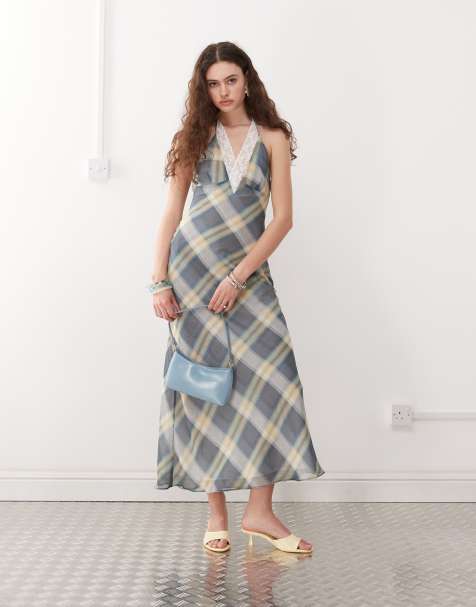 Lioness – Neckholder-Maxikleid in Vintage-Blau mit Karomuster im 90er-Jahre-Stil, Spitzenbesatz und tiefem Rückenausschnitt - view 1