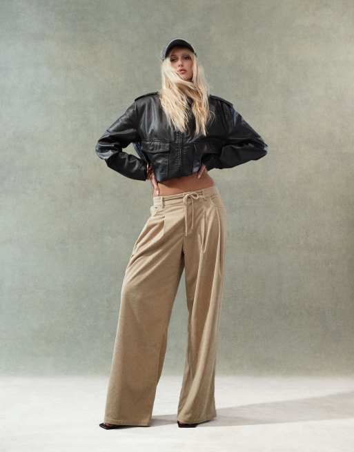 Lioness - Pantaloni extra larghi in velluto a coste beige a vita bassa con allacciatura