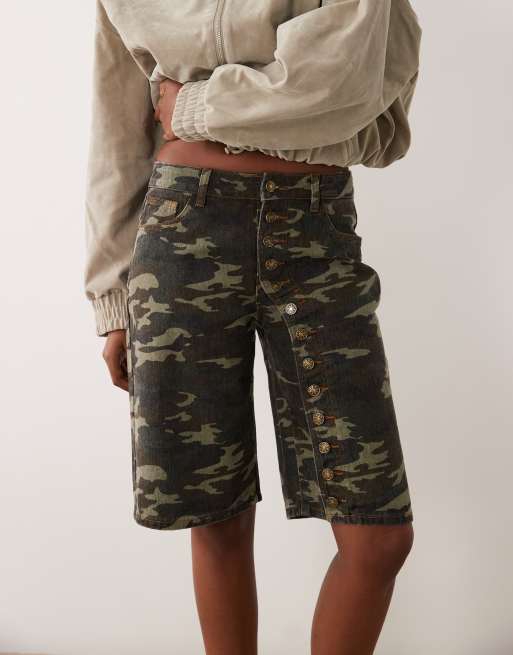 Lioness Penny exclusive asymmetric button detail relaxed leg jorts in camo print, 3 of 5