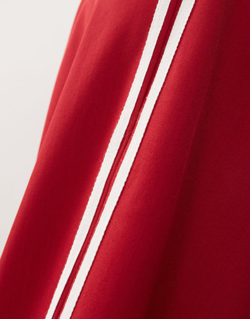 Lioness pleat detail side stripe wide leg tailored trousers in red, 5 of 5
