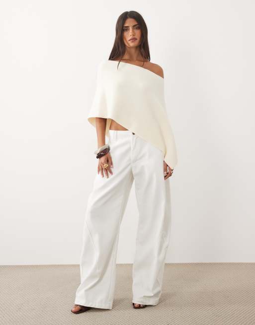 Lioness poncho asimmetrico lavorato a maglia in bianco, 3 di 4