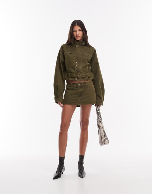 Lioness - Rinata - Coordinato con giacca corta multitasche e minigonna in misto cotone kaki con scollo a imbuto e spalle scese