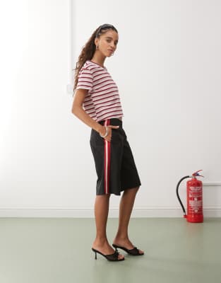 Lioness Sevigney Elastic Waist Side Stripe Windbreaker Jorts