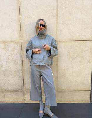 Lioness Shoreline Funnel Neck Oversized Utility Toggle Windbreaker Jacket In Gray