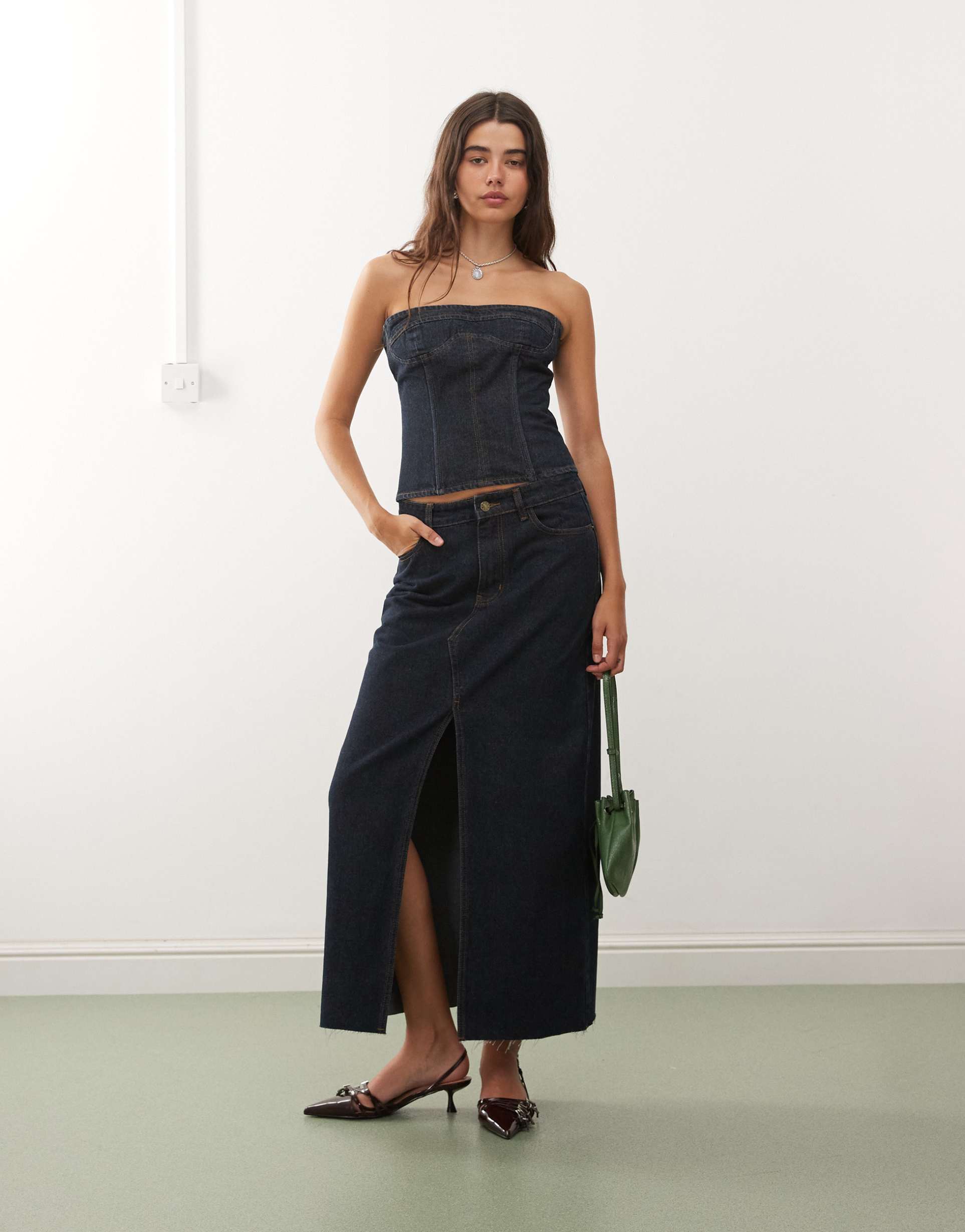 lioness super sweet slit front denim maxi skirt in indigo wash - part of a set