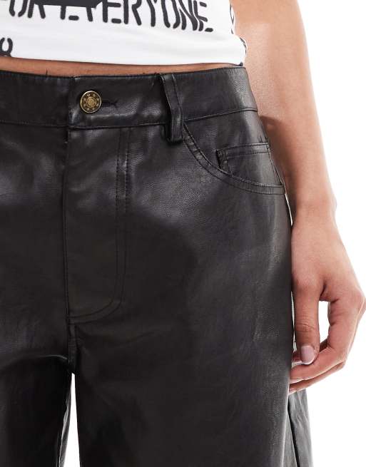 Lioness – Svarta långa shorts i läderimitation med låg midja, 4 av 5