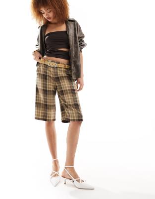 Lioness Tailored Bermuda Shorts In Brown Plaid-multi