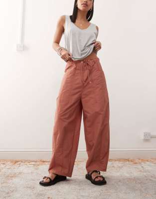 Lioness Tie Waist Barrel Leg Pants In Red