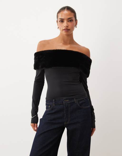 Lioness top Bardot a maniche lunghe con bordo in pelliccia sintetica nero, 2 di 4