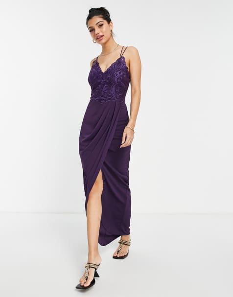 Lipsy – Ausgestelltes Kleid mit Spitzenmieder und Wickeldesign in Burgunderrot - view 1