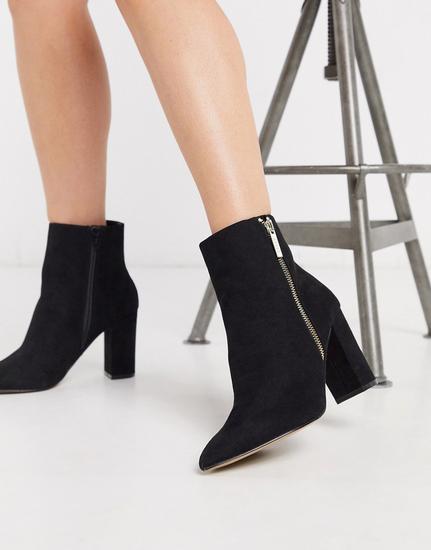 Lipsy gold zip detail pointed boot in black