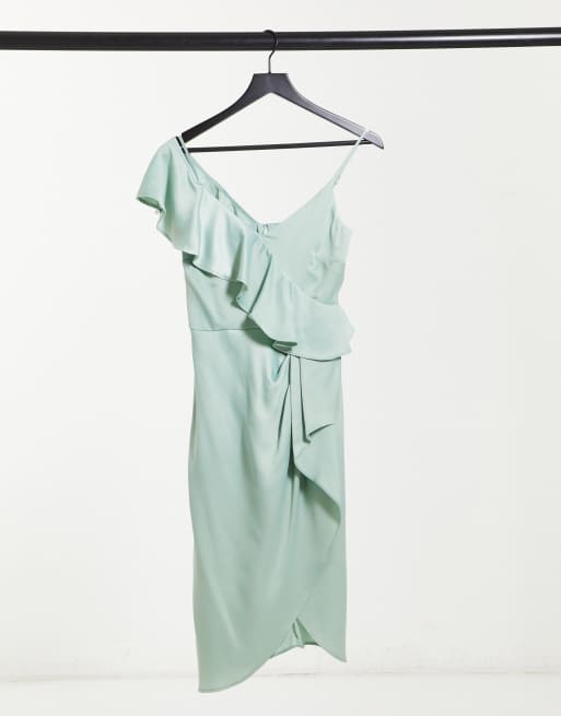 Lipsy Schulterfreies Kleid In Grun Mit Ruschenbesatz Asos 
