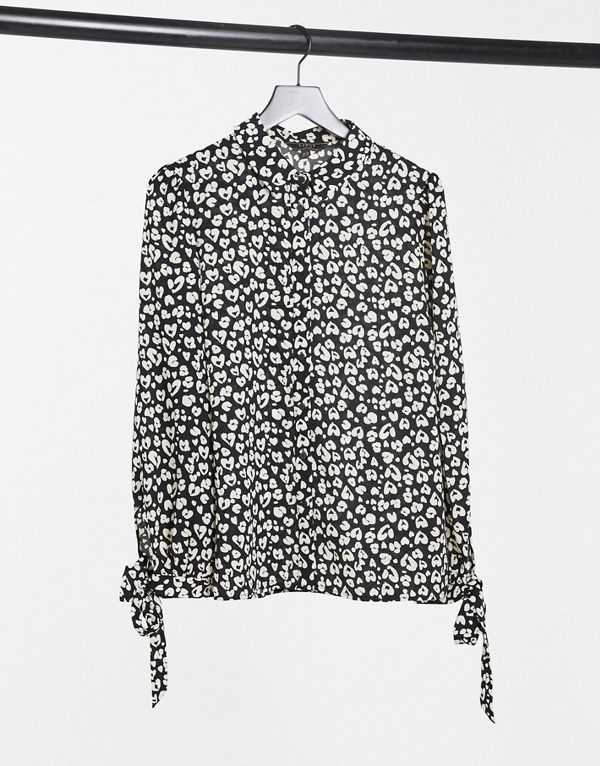 Lipsy tie sleeve shirt in leopard print-Multi